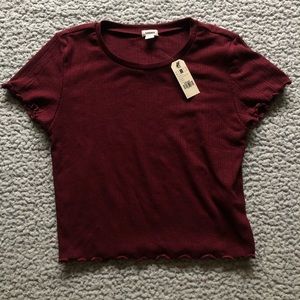 Garage Ruffle Edge Short Sleeve